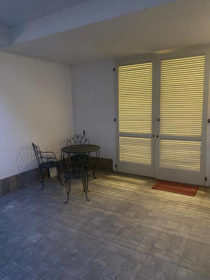Senza Pensieri Residence Zero Carlo Urbino Crema Exterior foto